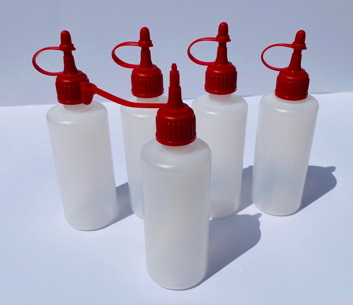 Leerflasche für Kleber und Farbe 100 ml Leerflasche für Kleber und Farbe 100 ml