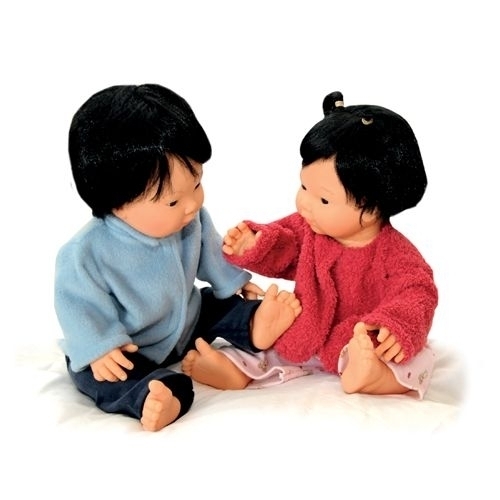 Babypuppe asiatisch 42 cm Babypuppe asiatisch 42 cm