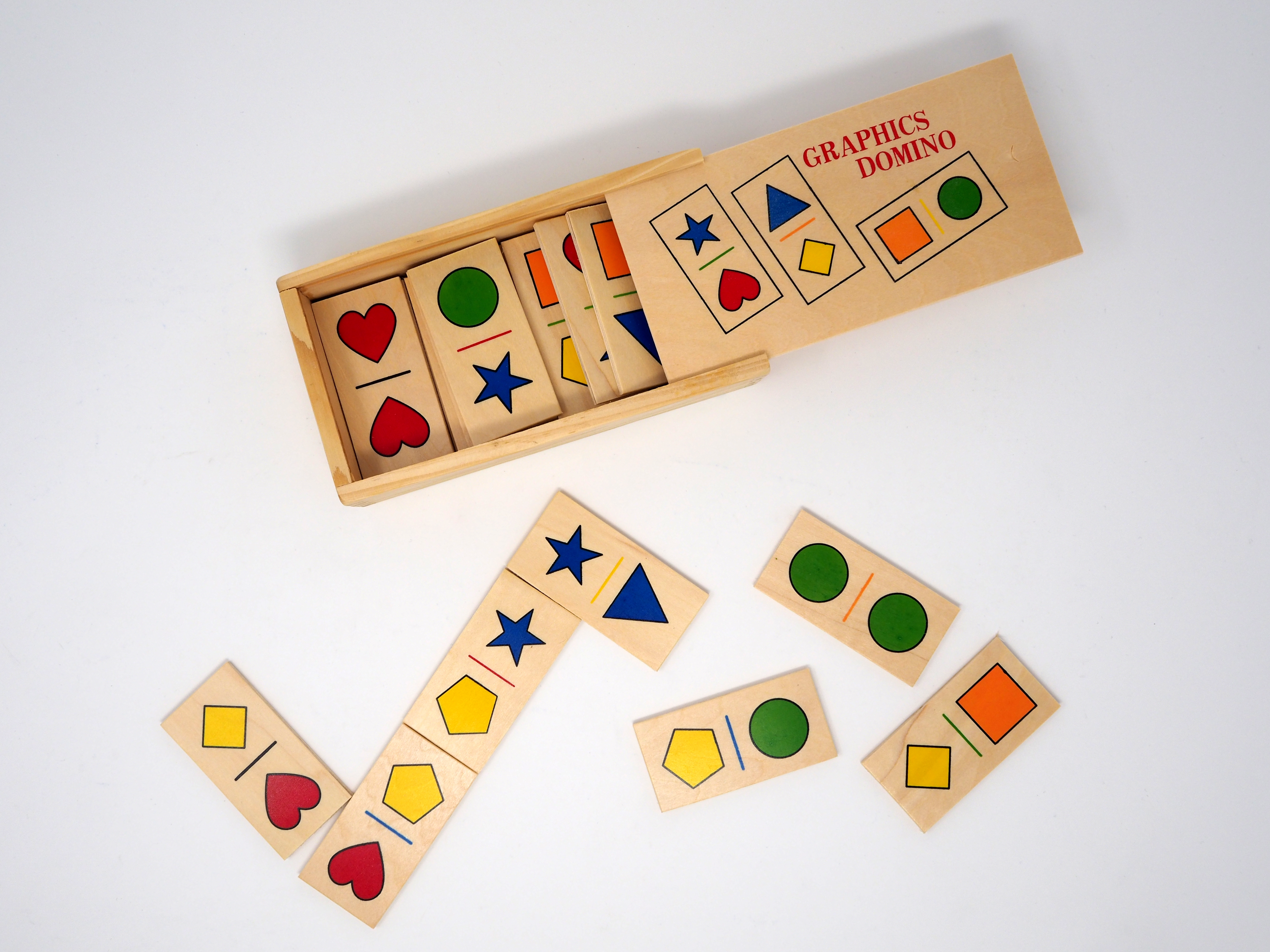 Domino "Farben & Formen" Domino "Farben & Formen"