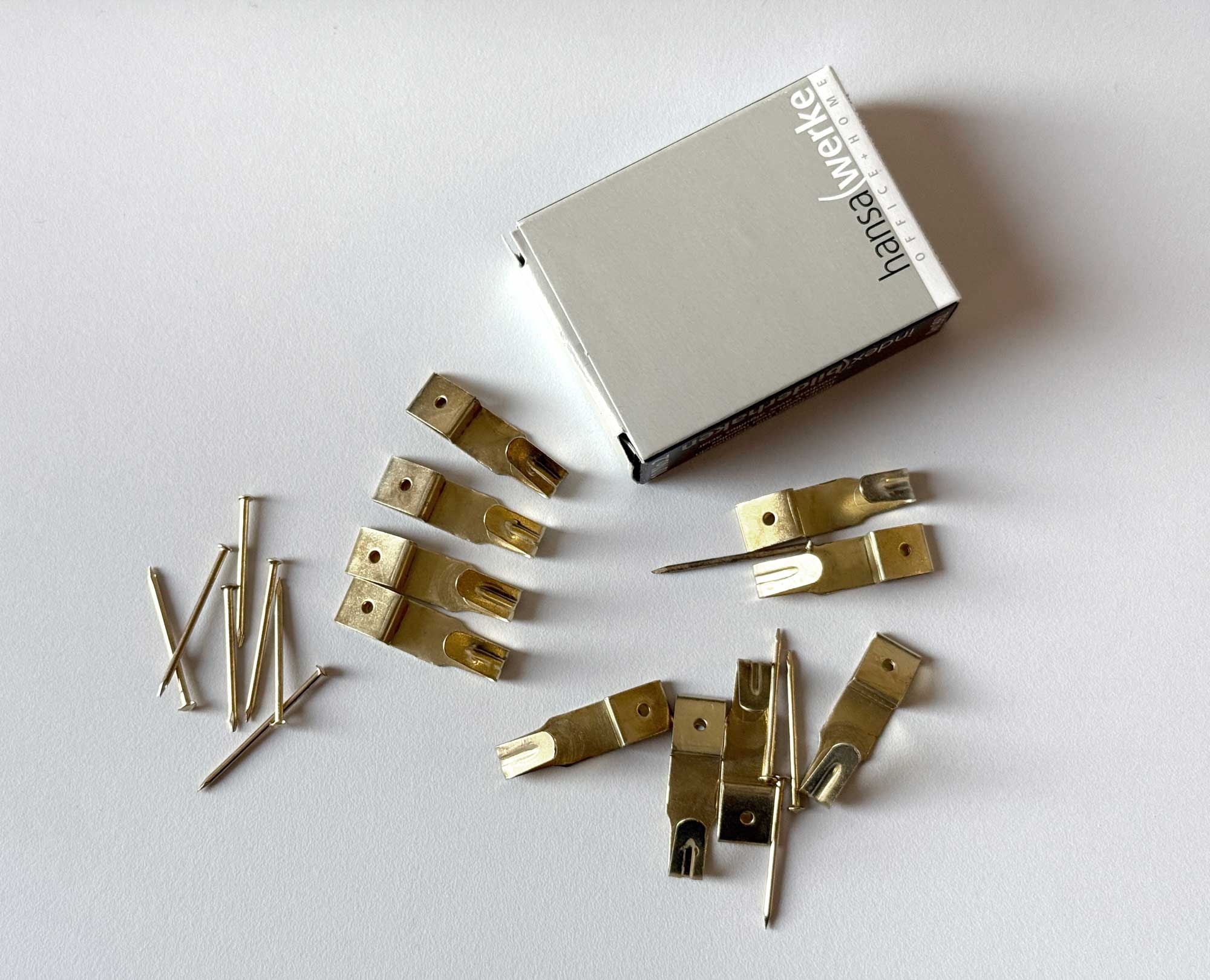 Bilderhaken mit Stahlnadeln Bilderhaken mit Stahlnadeln