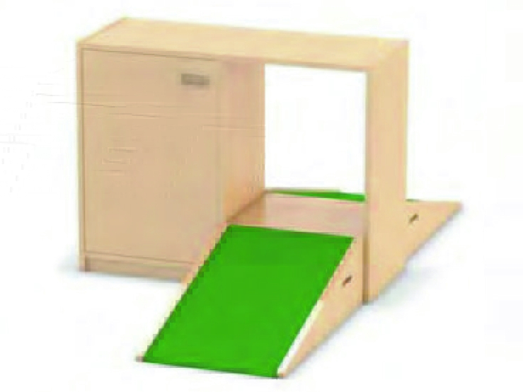 Unterschrank mit Rampe "klein" Unterschrank mit Rampe "klein"